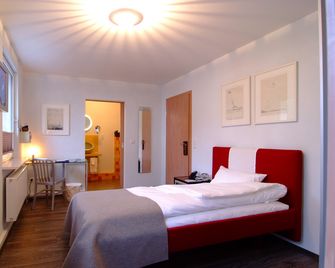 Hotel Palmenbad - Kassel - Phòng ngủ