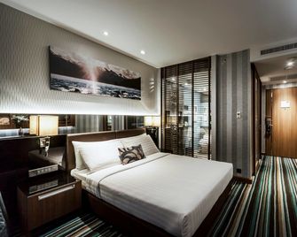 The Continent Hotel Sukhumvit - Asok Bts Bangkok - Bangkok - Bedroom