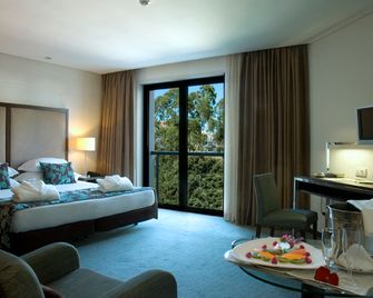 Dom Goncalo Hotel & Spa - Fátima - Phòng ngủ