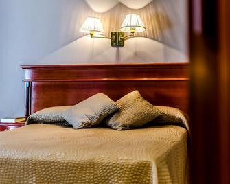 Sacromonte Hotel - Granada - Bedroom