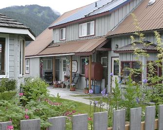 Waterfront Bed and Breakfast - Petersburg - Edificio