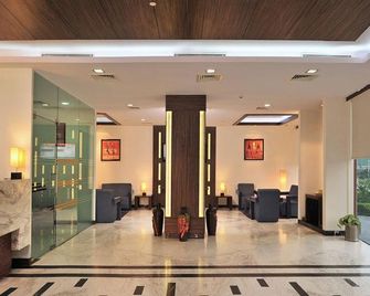 Hyphen Haridwar Grand - Haridwar - Lobby