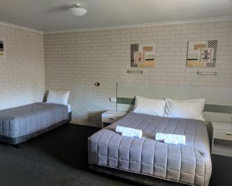 City Lights Motel - Tweed Heads - Schlafzimmer