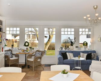 Landhaus Esperort - Ahrenshoop - Living room