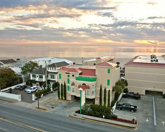 Desoto Beach Hotel - Tybee Island - Widok na zewnątrz
