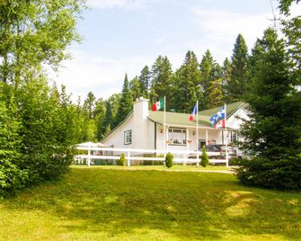 L'Evasion gite et Refuges - Lac-Supérieur - Gebouw