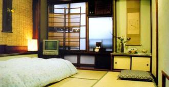 Tama Ryokan - Tokyo - Bedroom
