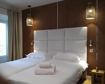 Hôtel le Florian - Cannes - Yatak Odası
