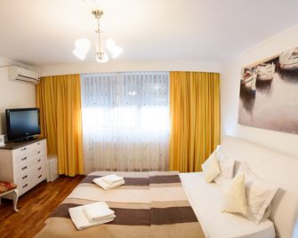 Alexander House - Deva - Bedroom