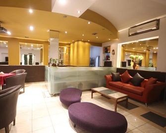 Hotel Ananque - Villa Carlos Paz - Baari