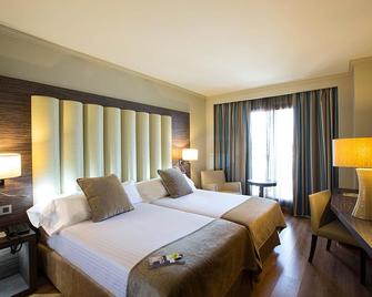 Sercotel Gran Hotel Luna De Granada - Granada - Ložnice