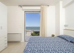 Residence I Delfini - Cupra Marittima - Chambre