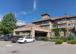 Kanata Kelowna Hotel & Conference Centre - Kelowna - Edificio
