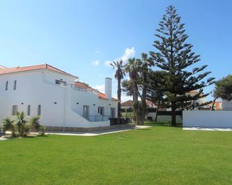 Silver Seahorse Garden Retreat - Peniche - Bygning