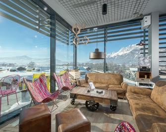 Cubo Sport & Art Hotel - St. Johann in Tirol - Sala de estar