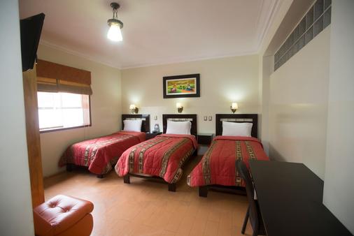 Hotel Tinkus Inn - Lima - Bedroom