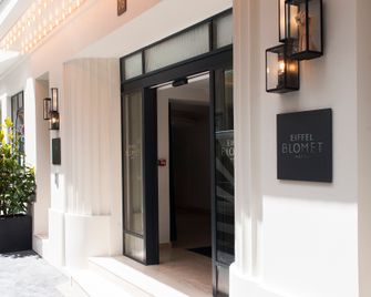 Hôtel Eiffel Blomet - Paris - Building