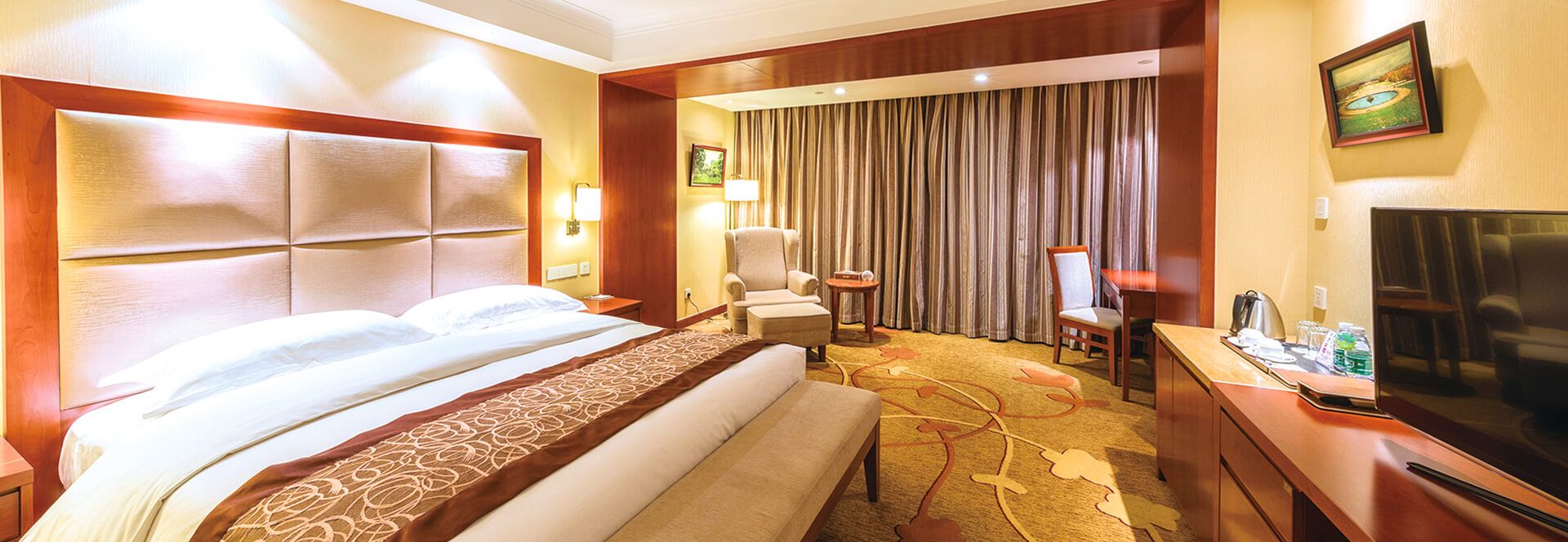 Bedroom view of Avic Hotel Beijing