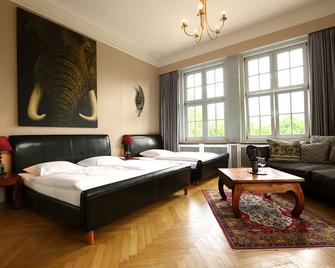 Hotel Amsterdam - המבורג - חדר שינה