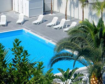 Hotel La Terrazza - Barletta - Pool