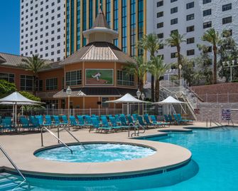 Tropicana Laughlin Hotel & Casino - A Caesars Rewards Destination - Laughlin - Piscina
