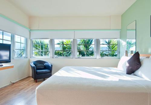 The Kent Hotel 34 4 0 5 Miami Beach Deals Reviews Miami Beach Hotel Deals Reviews