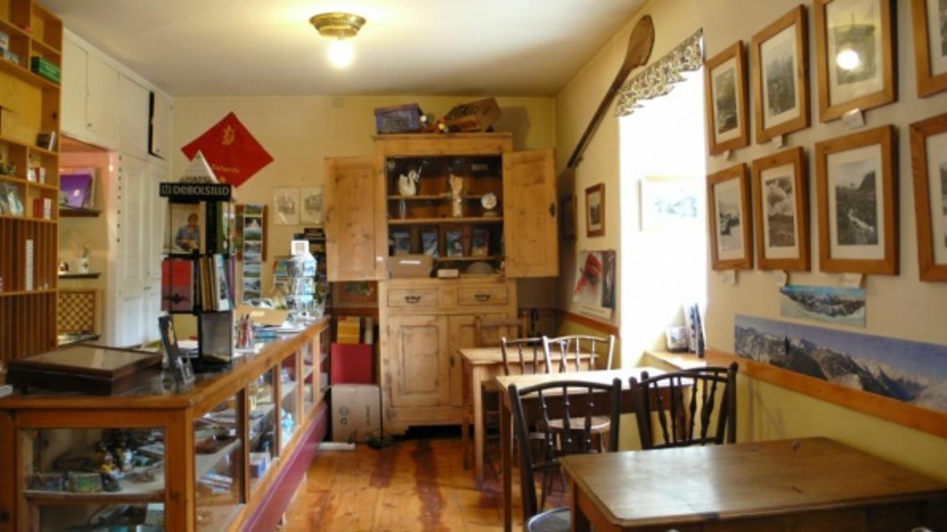 Hostel Baqueira - Refugi Rosta - Pyrenmuseu