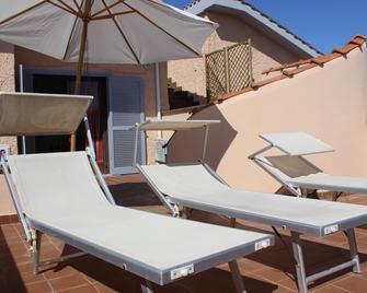 Guest house Villa di Judighes - Cerveteri - Balkón