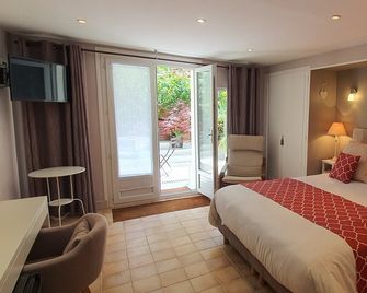 Hôtel de la Côte Fleurie - Deauville - Bedroom
