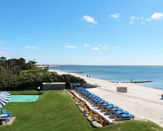 Surfcomber On The Ocean - סאות' יארמאות' - חוף