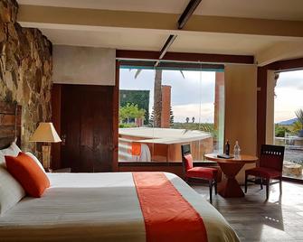 Hotel Boutique Valle de Guadalupe - Guadalupe - Soverom