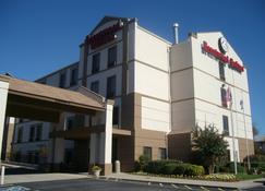Brentwood Suites - Brentwood - Toà nhà