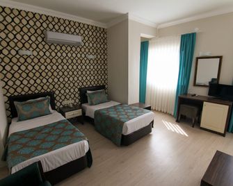 Sagiroglu Hotel - Trabzon - Bedroom