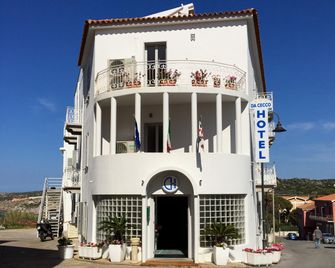 Hotel Da Cecco - Santa Teresa Gallura - Edificio