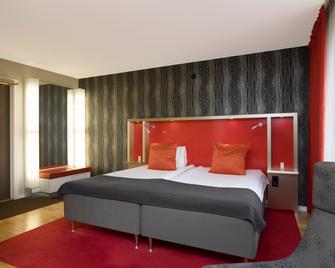 Profilhotels Savoy - Jönköping - Yatak Odası