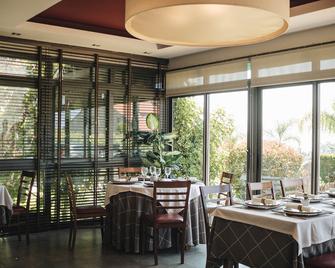 Peregrina Hotel - סנשנשו - מסעדה