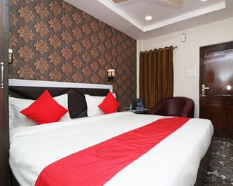 OYO 16919 Hotel Prerna - Raipur - Κρεβατοκάμαρα