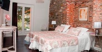 Hostal Jardin Secreto - Santander - Bedroom