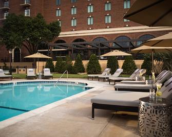Renaissance Waterford Oklahoma City Hotel - Oklahoma City - Piscina