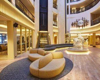 Grand Plaza Hotel & Wellness - אנדורה לה ולה - לובי