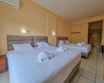 Hotel Spiridoula - Kleidonia - Bedroom