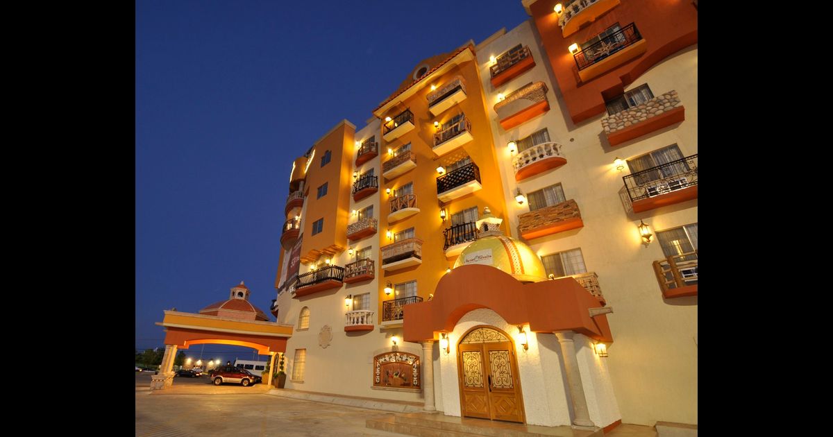 Hotel Maria Bonita Consulado Americano 74 (̶9̶4̶). Ciudad Juárez