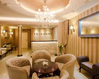 Garni Hotel President de Luxe - Kragujevac - Hall d’entrée