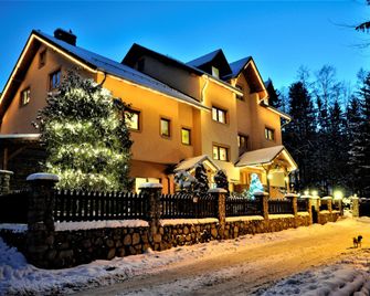 Willa Luna Cisza Spokoj Sniadania Szybki - קארפאץ - בניין