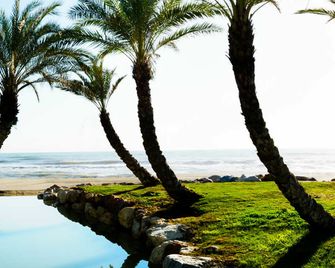 Hotel Arcos de Montemar - Torremolinos - Vista del exterior