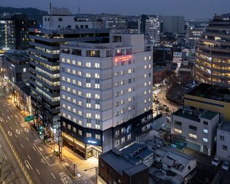The Prima Hotel Jongno - Seoul - Building