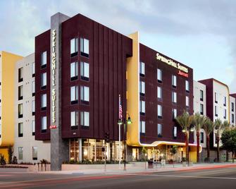 SpringHill Suites by Marriott Los Angeles Burbank/Downtown - Burbank - Bâtiment