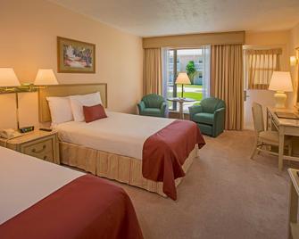 Sandcastle Resort at Lido Beach - Sarasota - Bedroom