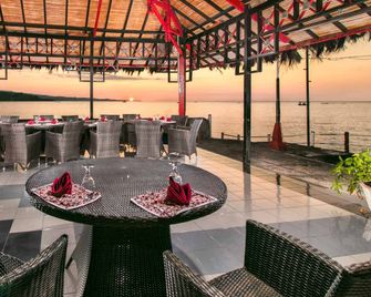 Tasik Ria - Manado - Restaurant