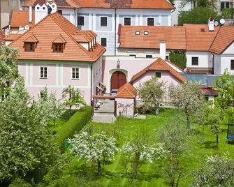 Orangerie Garden by KH - Český Krumlov - Clădire